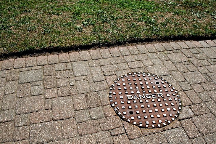 Extensiile cesspool ale duhoarei în tot districtul? Această soluție va rezolva problema foarte repede Luca