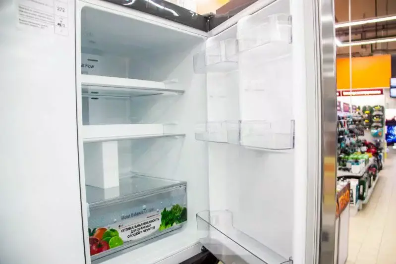 Truc simplu cu containere care vă vor economisi mult timp și nervi Frigider