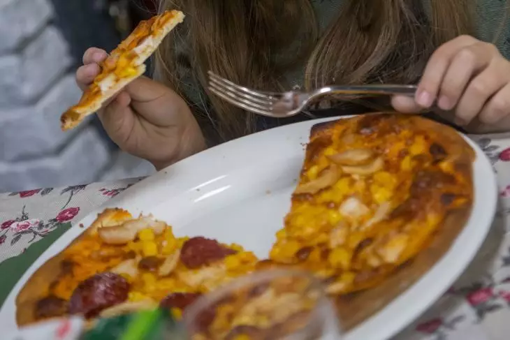 Modul ingenios de a încălzi pizza: va fi la fel de gustos la fel de proaspăt pizza