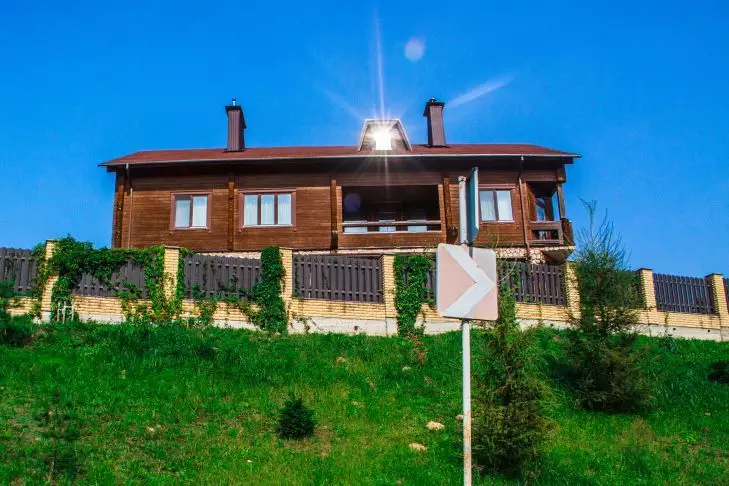 Uită de spumă și lână de sticlă. Facem o izolație eternă din casă