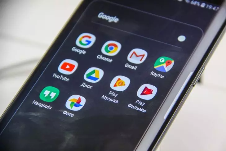 Cum să eliminați zgârieturile din pasta de dinți a ecranului telefonului: Hacks Life telefon