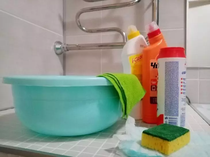 Ți -ai stricat lucrul preferat? Salvați urgent țesătura din iadul Berry curățare