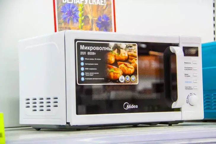 Mic truc cu cuptorul cu microunde: curățați -l în 5 minute - fără efort Cuptor cu microunde